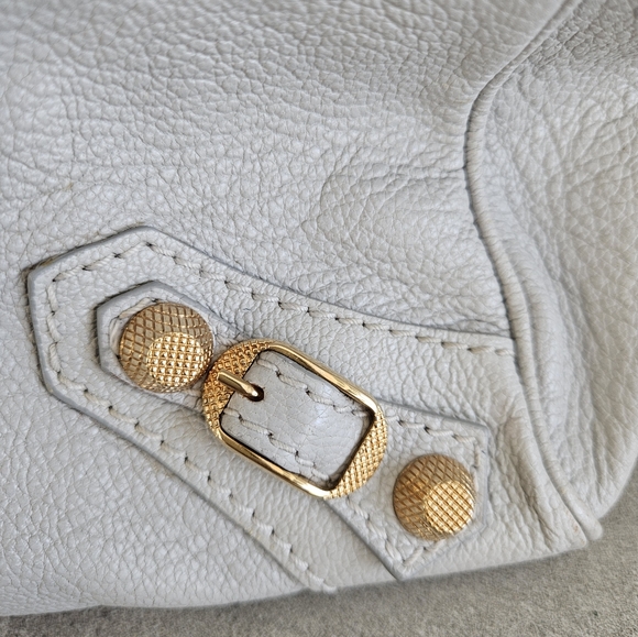 Balenciaga Light Grey City Bag with Crossbody Strap Gold accs. Medium - Picture 15 of 17